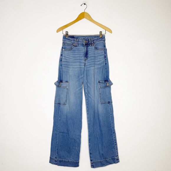 American Eagle Super High-Rise Baggy Wide Leg Cargo Jeans Size 000 Regular - Picture 1 of 7